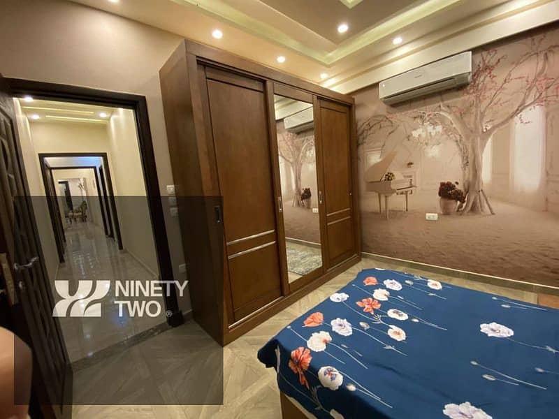 Fully Furnished 4BR View Pool in Midtown New Cairo - Ansicht 6