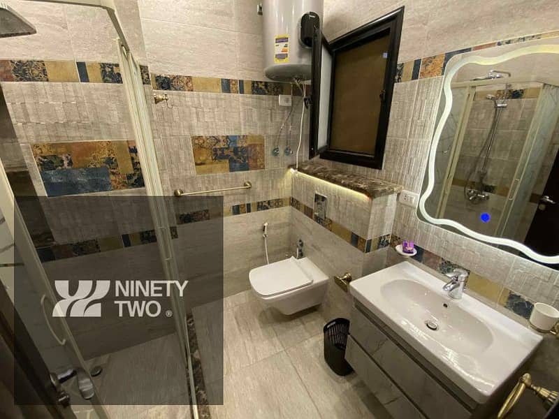 Fully Furnished 4BR View Pool in Midtown New Cairo - Mehr