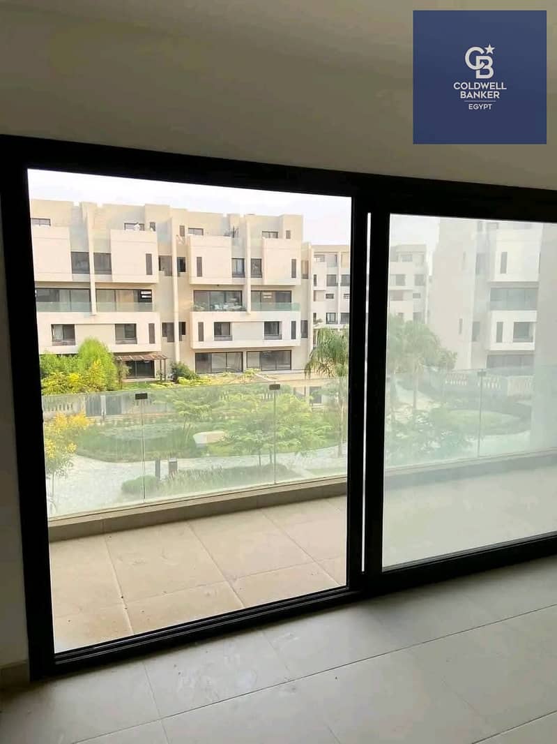 Installments over 10 years: Modern finished apartment with a sea view in Sodic East compound – další