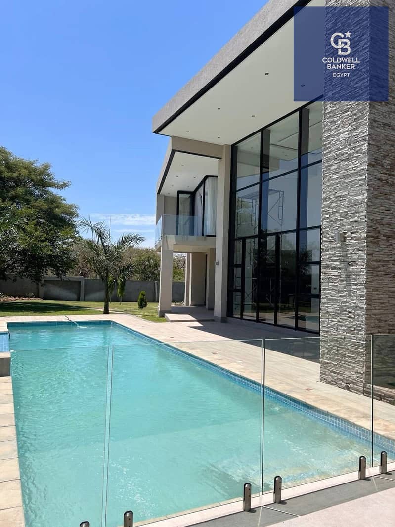 Villa with ultra-modern finishing and a sea view, available for purchase in installments over 7 years in Lavista Patio Town. - Mehr