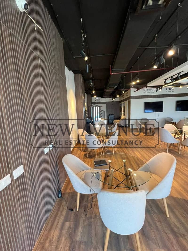 Premium Finished high end Admin Office for rent looking over 90 street New Cairo - Widok 5