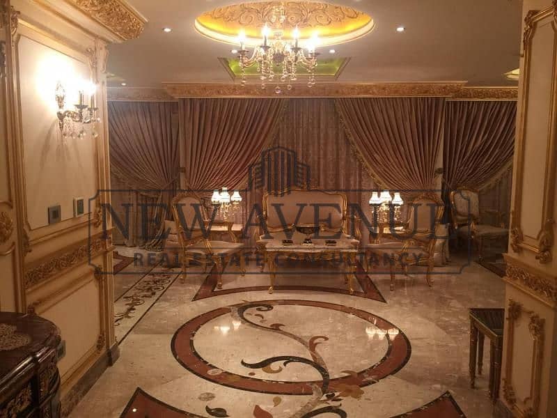 Below market price Luxurious finishing Standalone Villa in the heart of Zayed 2 mins from Arkan for sale in Royal City Compound El Sheikh Zayed - Ansicht 4