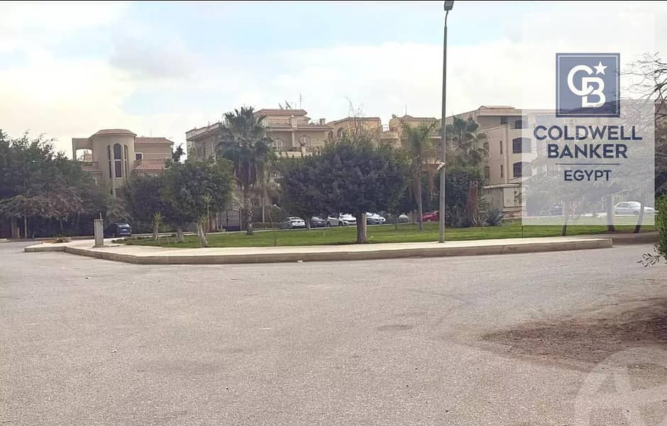 A great deal on a 350 sq m duplex + 150 sq m garden for sale in Al Banafseg 6, First Settlement, New Cairo - 3 bedrooms - Ansicht 2