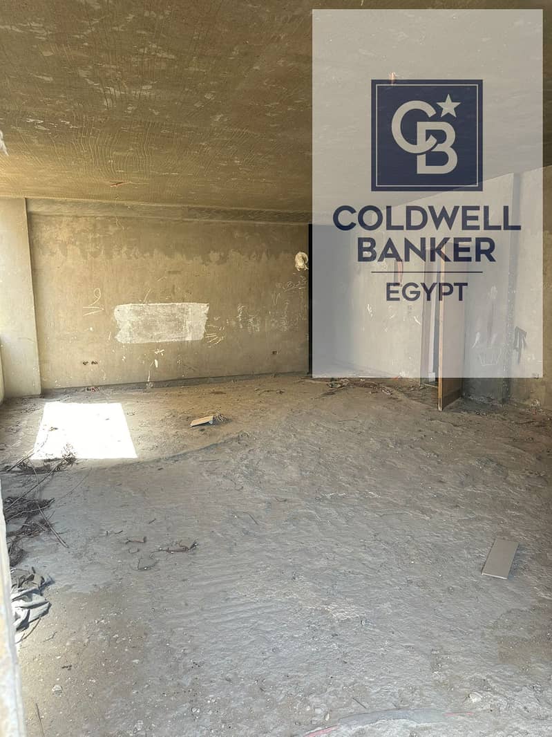 A great deal on a 350 sq m duplex + 150 sq m garden for sale in Al Banafseg 6, First Settlement, New Cairo - 3 bedrooms - Ansicht 3