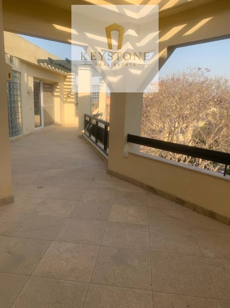 Compound City view -Penthouse 310sqm 3BDR overlooking greenery – pohled 6