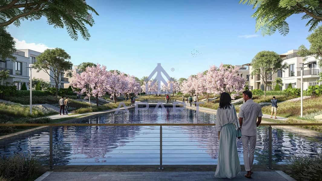 4 Emaar-Misr-Belle-Vie-Lake-Villas-Hero. jpg
