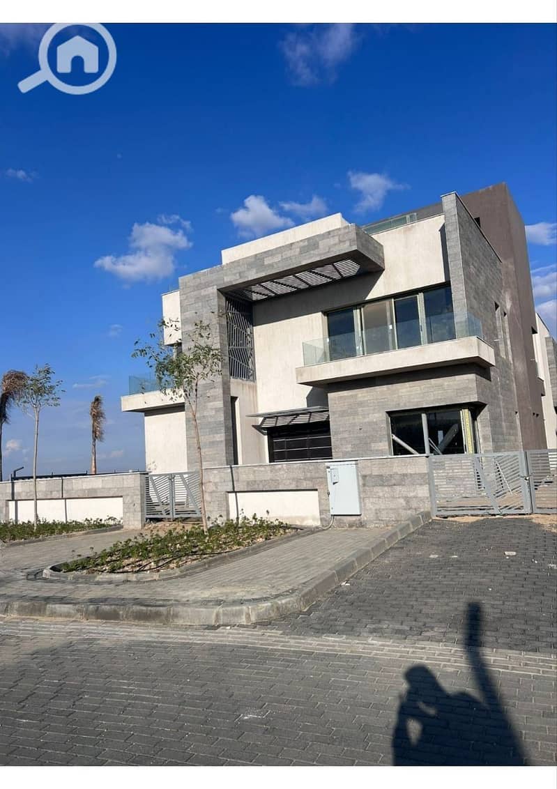 For sale townhouse ready to move in the most Prime location in October with a pyramids view - Ansicht 2