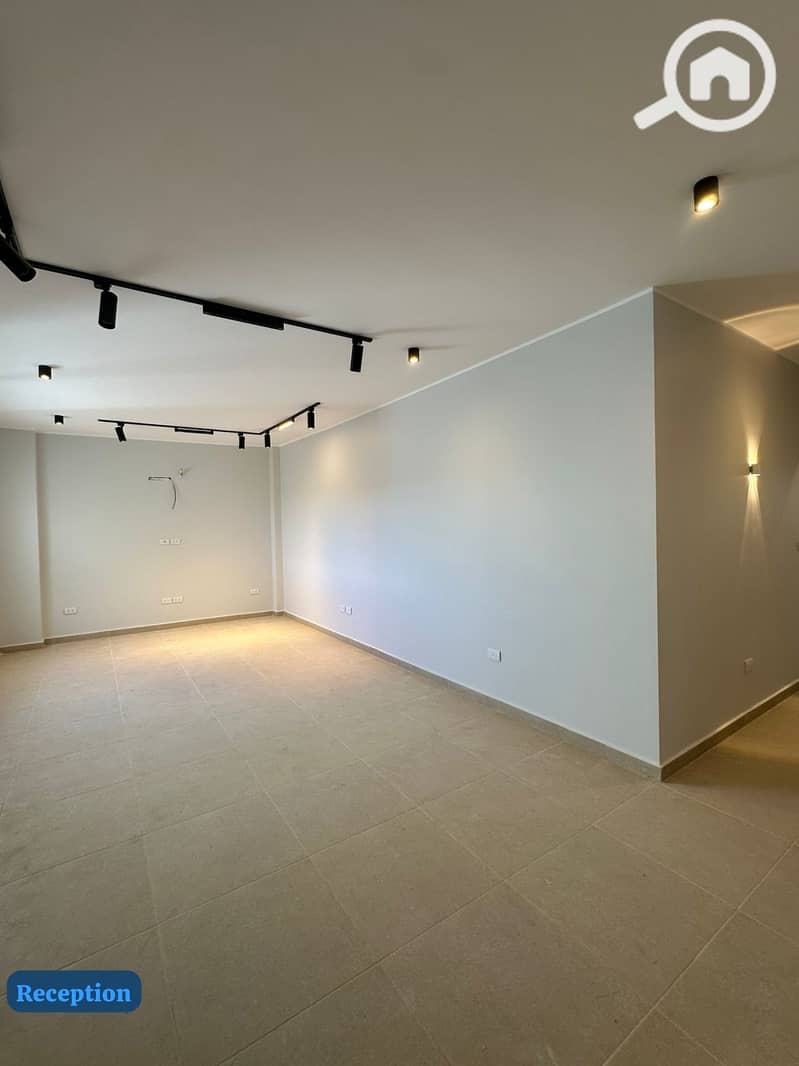 Administrative headquarters 160m ultra super lux finishing for rent in Sama Administrative Towers, Maadi Ring - Ansicht 5