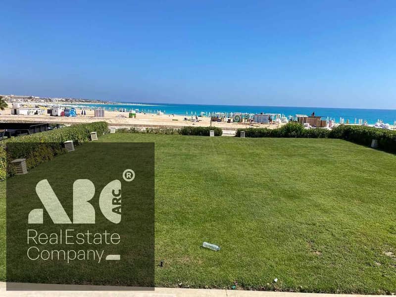 Standalone villa for sale – great deal in Telal North Coast 5 bedrooms, direct north-facing unit with sea view & pool view, in a very prime location. - Widok 2