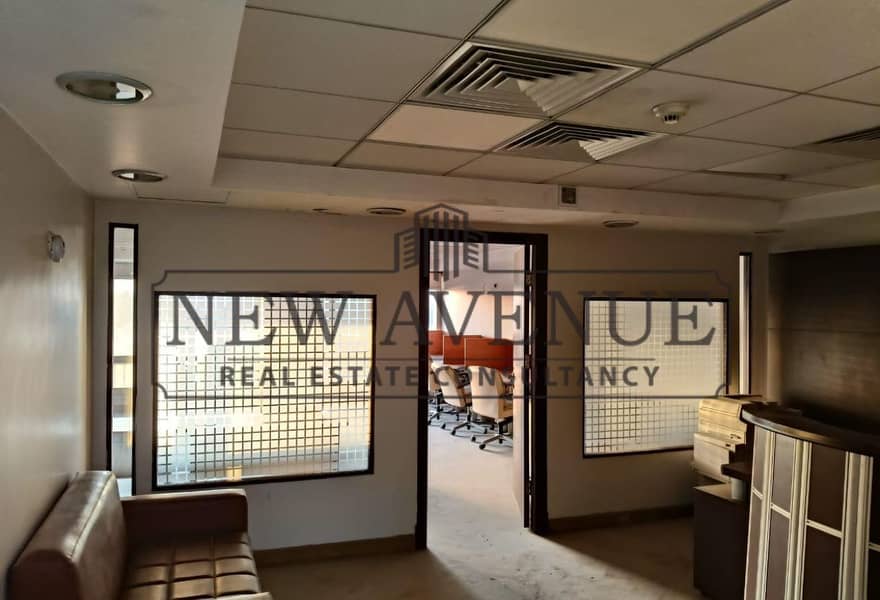 Office For Sale Fully Finished in Maadi Direct Nile View - Widok 2