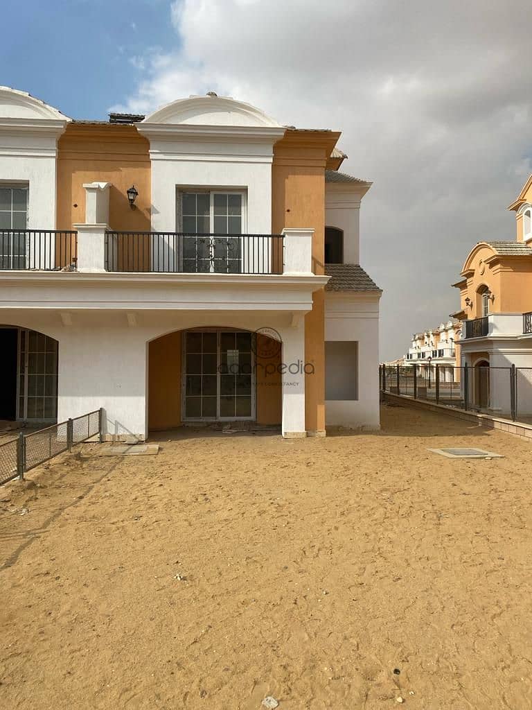 Townhouse Corner for Sale in Layan Residence | Prime Location & Large Plot - Vista 4