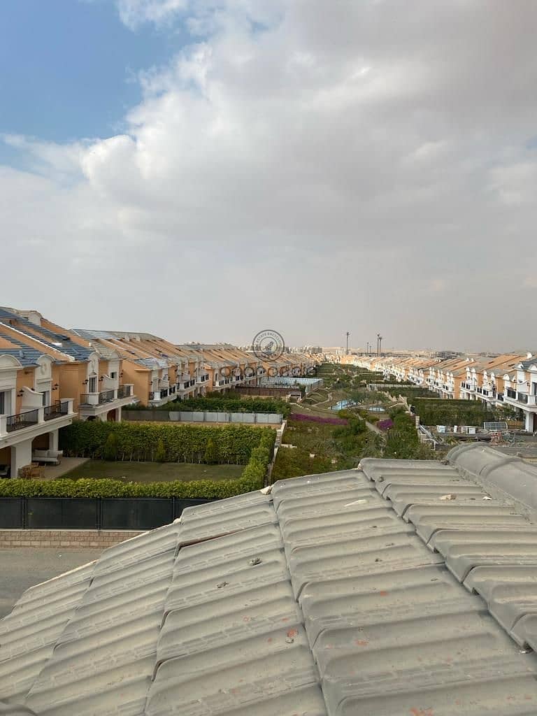 Townhouse Corner for Sale in Layan Residence | Prime Location & Large Plot - Vista 5