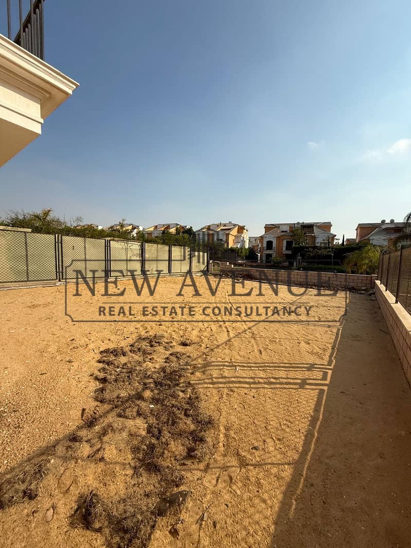 Twin house for sale in Layan New Cairo Ahly sabbour Prime location Open view Over looking on water features and green area - Ansicht 6