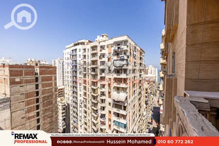 شقة 4 غرف نوم للبيع في سيدي بشر، الإسكندرية - 1. png