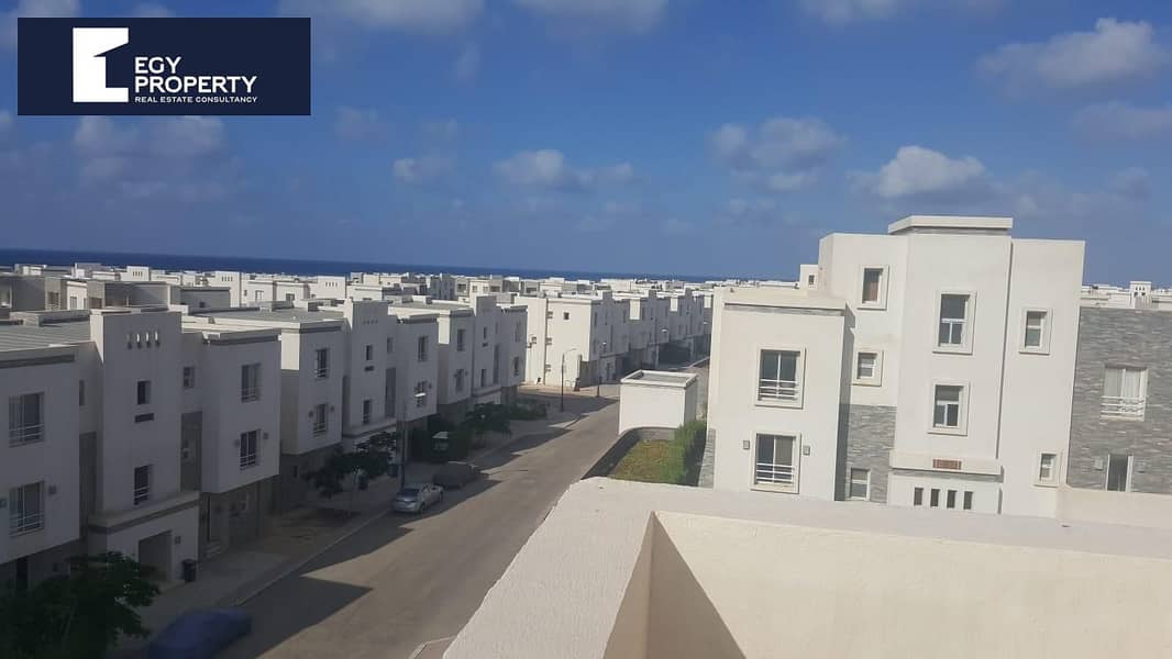 Direct on Sea Fully Finished Duplex for sale in Amwaj - North Coast - Ansicht 5