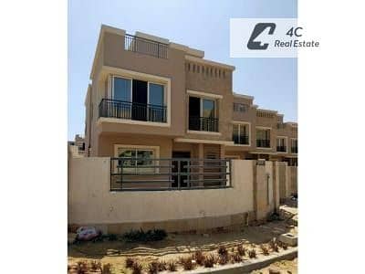 Lower price than in the compound Townhouse Corner Resale 260m Taj City New Cairo Open view landscape Down payment and remaining - Mehr