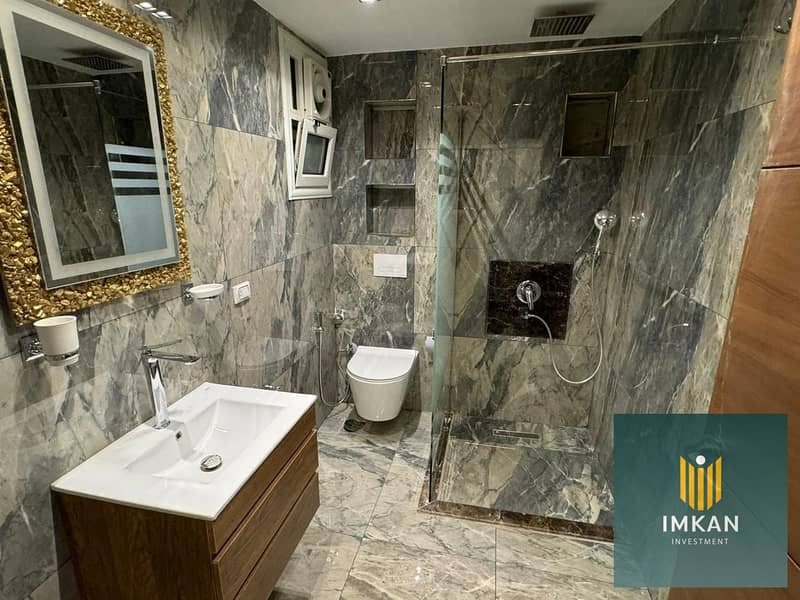 Finished apartment (immediate occupancy) in front of Al Rehab, for sale in installments over 10 years in Mountain View 1 compound. - Ansicht 3