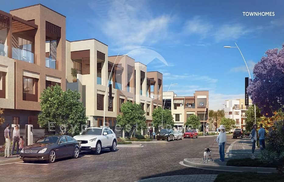 7 Townhomes in district five new cairo. jpg