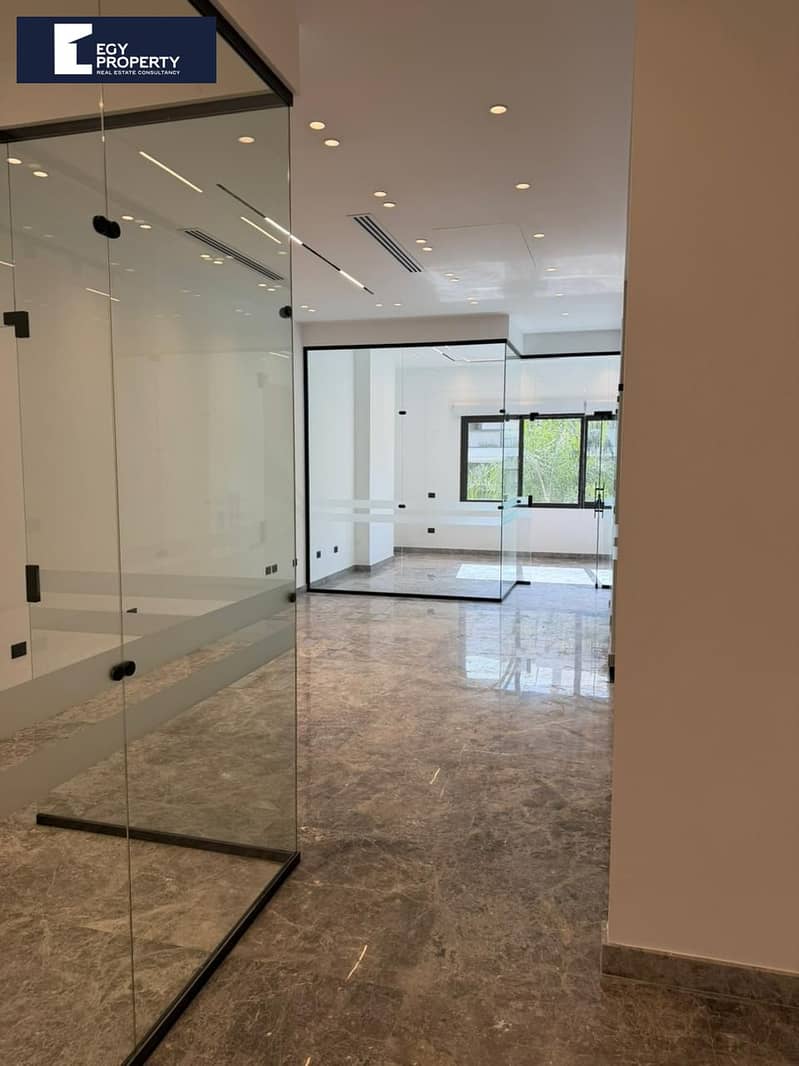 Office For Sale In Lake Town New Cairo Fully Finished Ready To Move By Installments - Ansicht 3