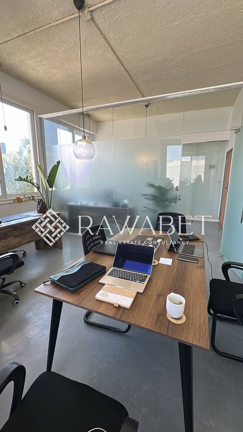 Office for Sale in Karma 4 Mall, 54 sqm – immediate delivery – fully finished with air conditioning – prime location in Sheikh Zayed. - Widok 4