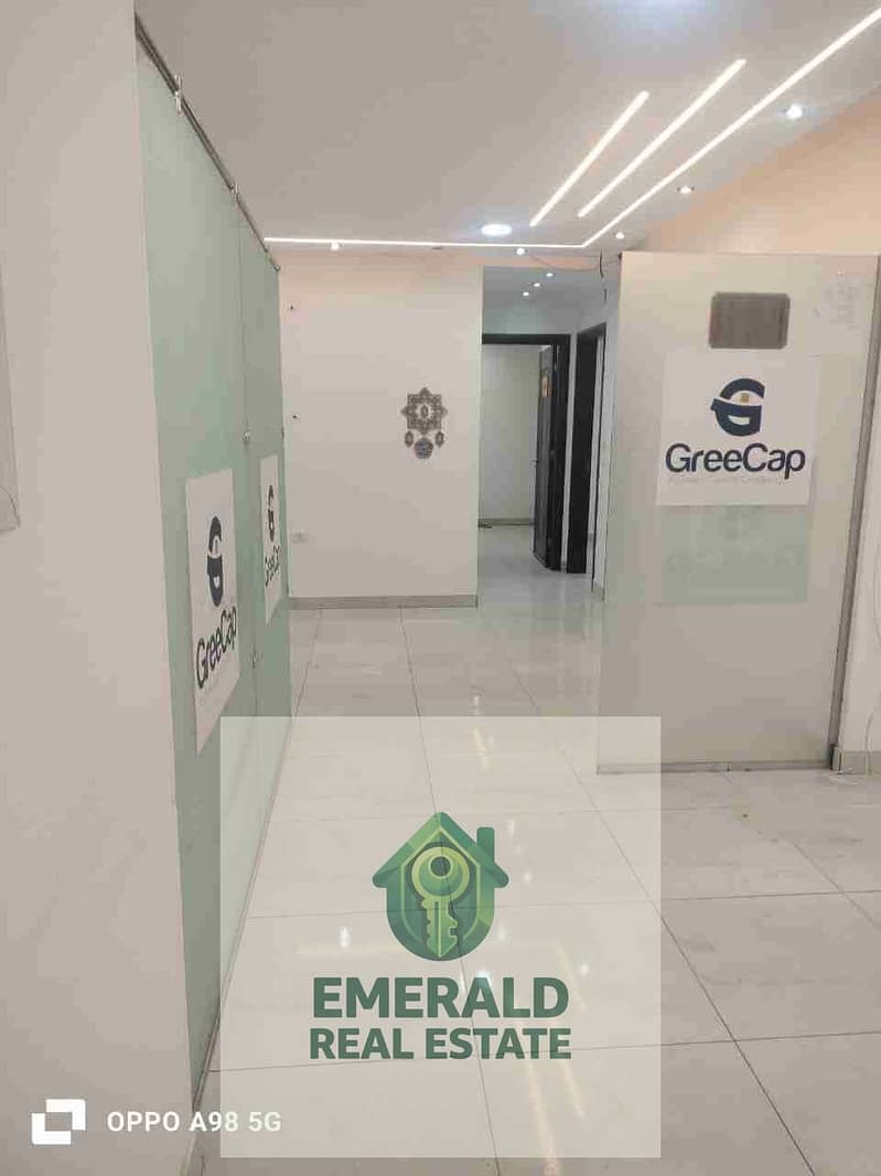 For rent, an office location in an administrative building for companies, Rayhana Plaza, Zahra Al-Maadi, Main. - Ansicht 6