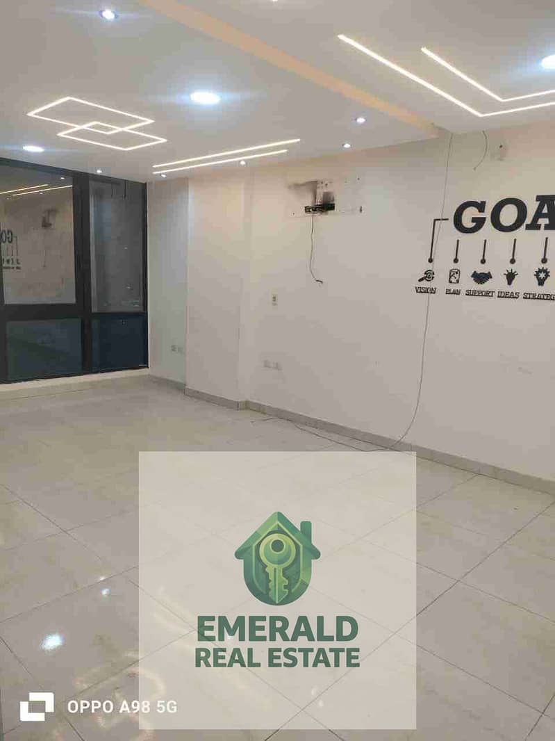 For rent, an office location in an administrative building for companies, Rayhana Plaza, Zahra Al-Maadi, Main. - Mehr