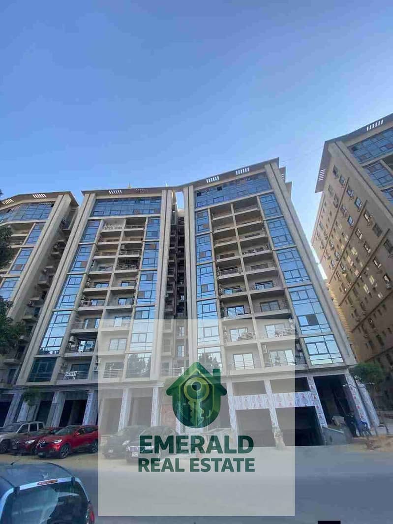 For rent, a licensed administrative office of 130m in the Grand Gate building on the Maadi Ring Road directly next to Modern Academy and Carrefour Zahra Maadi. - Ansicht 2