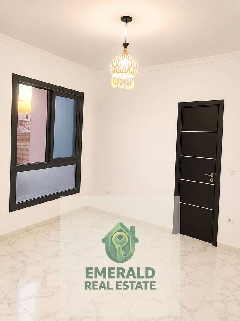 For rent, a licensed administrative office of 130m in the Grand Gate building on the Maadi Ring Road directly next to Modern Academy and Carrefour Zahra Maadi. - Ansicht 5