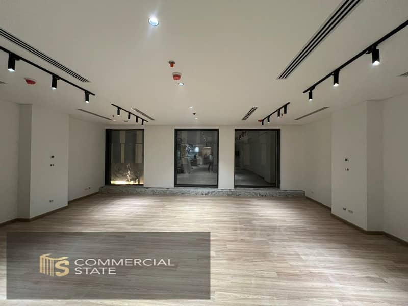 Finished Office at Park St. 154m for Rent -New Cairo - Ansicht 5