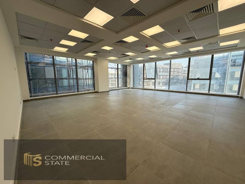 Finished Office at 3'Sixty 91m for Rent -New Cairo – pohled 3