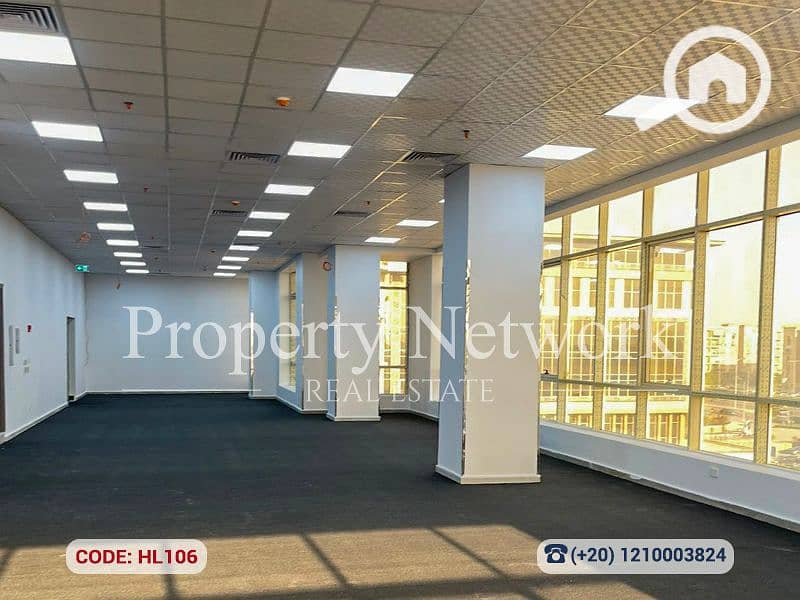 Fully Finished Distinguished Administrative Headquarters for Rent in First Settlement | Youssef El Sebai - Aanzicht 4
