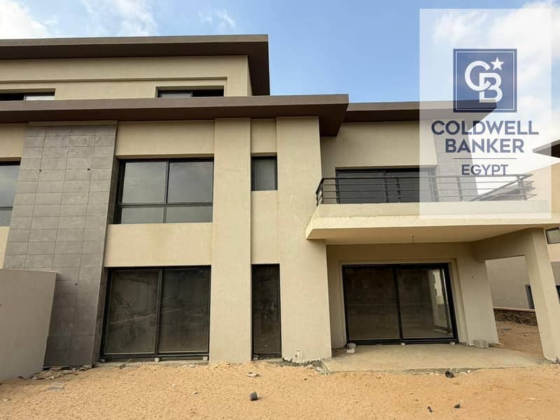 A distinctive 492m²Twin house for sale,ready for immediate occupancy,located within Swan Lake Residence,Scarlet Phase,Fifth Settlement,New Cairo4room - Mehr
