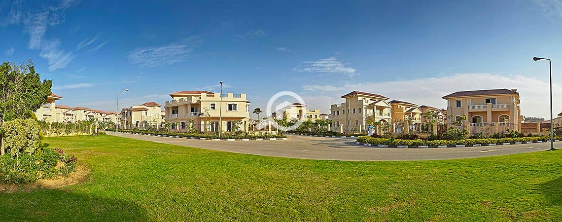 Standalone Villa 565 SQM Prime Location 5Beds in front of the AUC – Maxim Compound New Cairo - Ansicht 6