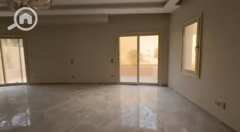 Spacious | Villa 5 beds | Maxim compound | 90 st. - Mehr