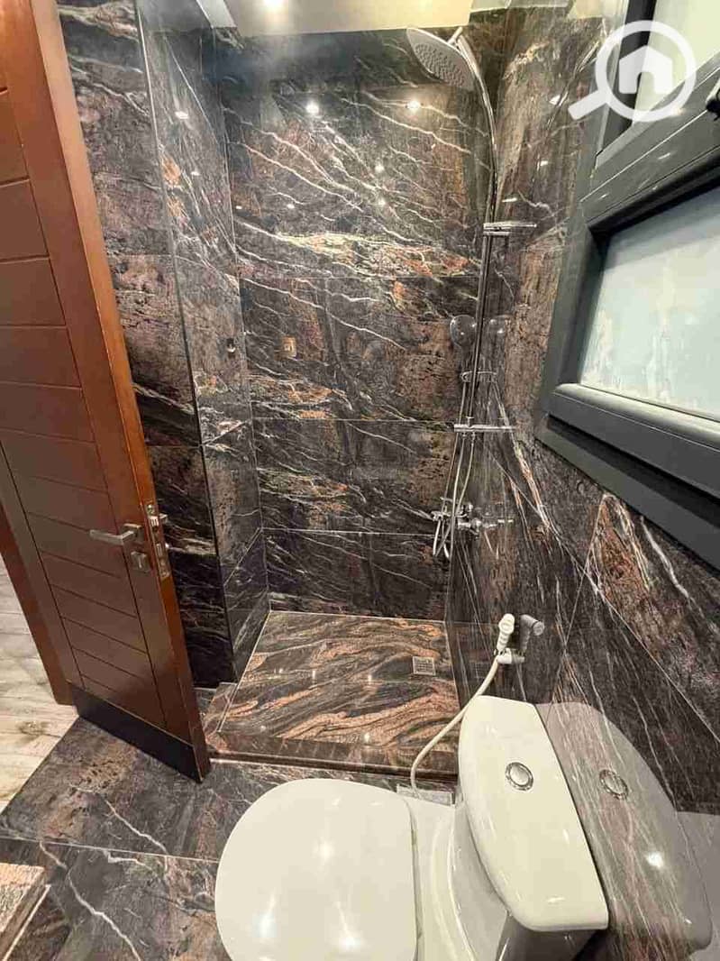 14 1000579381. jpg
