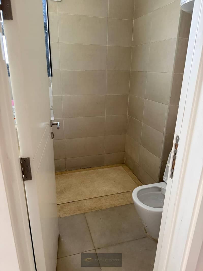 8 bed1835b-afb2-435a-8901-471c2b01141c. png