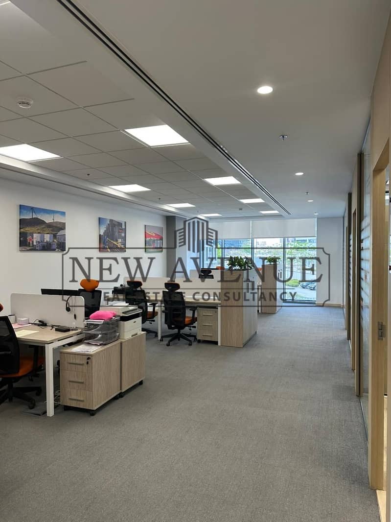 fully finished office for rent at CFC P5 New Cairo prime location - Więcej