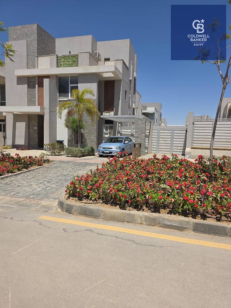 Immediate delivery villa at a special price, modern finishing, prime location in Al Maqsad near the Presidential Palace - Ansicht 3