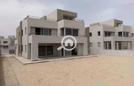 فیلا 4 غرف نوم للبيع في 6 أكتوبر، الجيزة - WhatsApp Image 2025-02-01 at 1.28. 01 PM (6)_1400x900. jpg