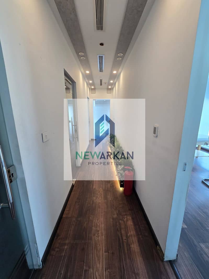 145m² office for rent in Sheikh Zayed Mall, Capital Business Park, finished with air conditioning - Ansicht 2