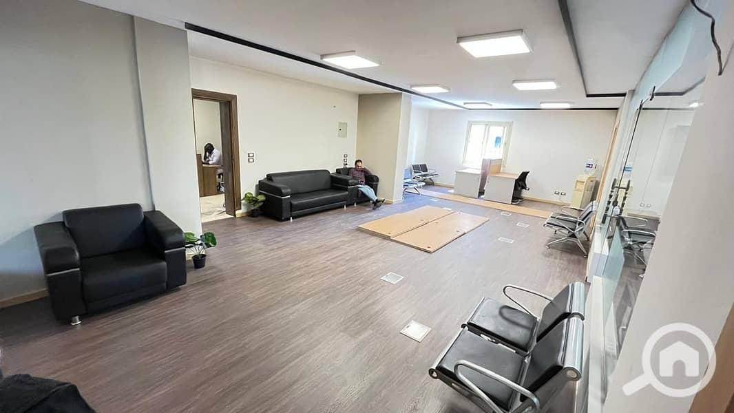 Office for rent 350 sqm furnished air-conditioned in the best location in Zahraa El Maadi - Vista 5