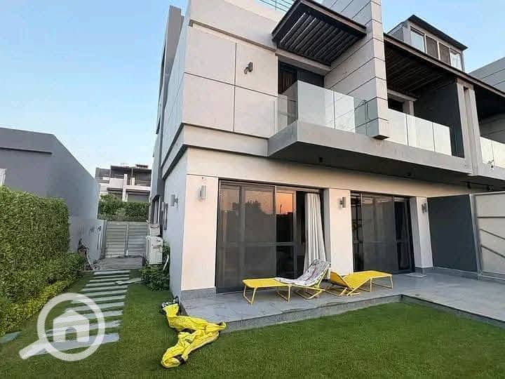 El Patio Jade - next to La Vista City Now Luxury 3-bedroom villa for sale - Widok 2