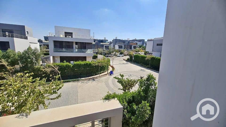 El Patio Jade - next to La Vista City Now Luxury 3-bedroom villa for sale - Widok 3