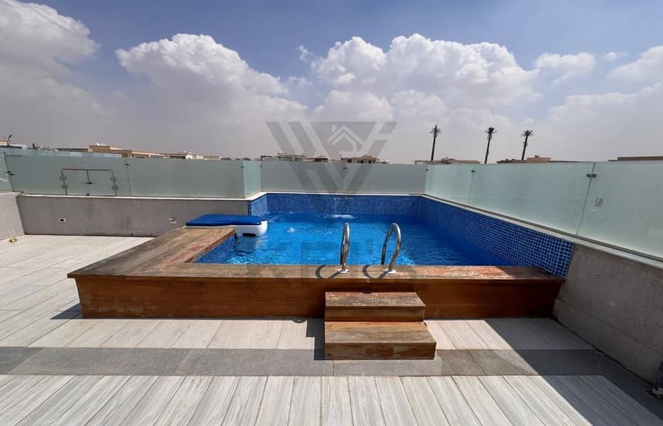 UNDER MARKET PRICE Fully Finished Penthouse Ready to Move with POOL at ROOF in Galleria , 5th Settlement - Ansicht 4
