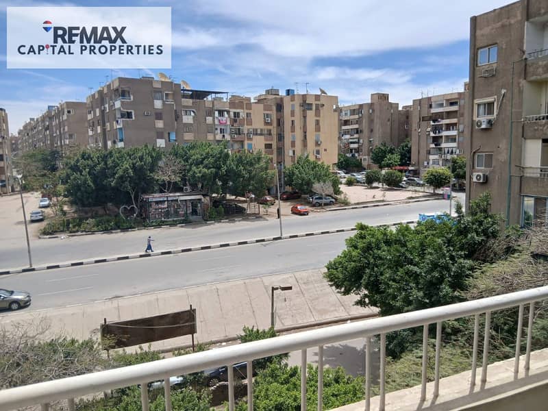 For sale, a spacious apartment in Nasr City with a garden below the building. - Ansicht 3