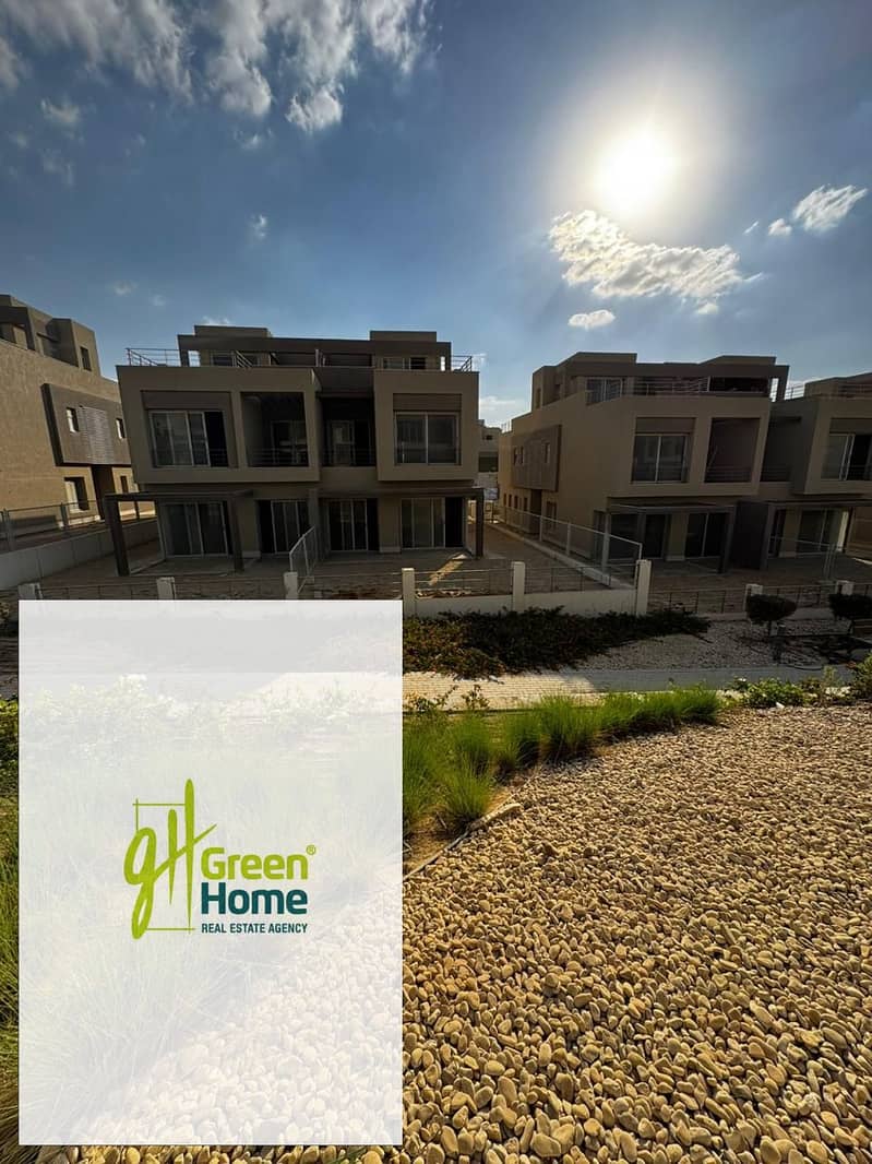 Ready to Move 310m Twinhouse Prime location Near Pool for Sale in Palm Hills New Cairo Best Price - Widok 3
