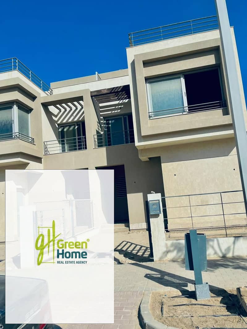 Ready to Move 310m Twinhouse Prime location Near Pool for Sale in Palm Hills New Cairo Best Price - Widok 4