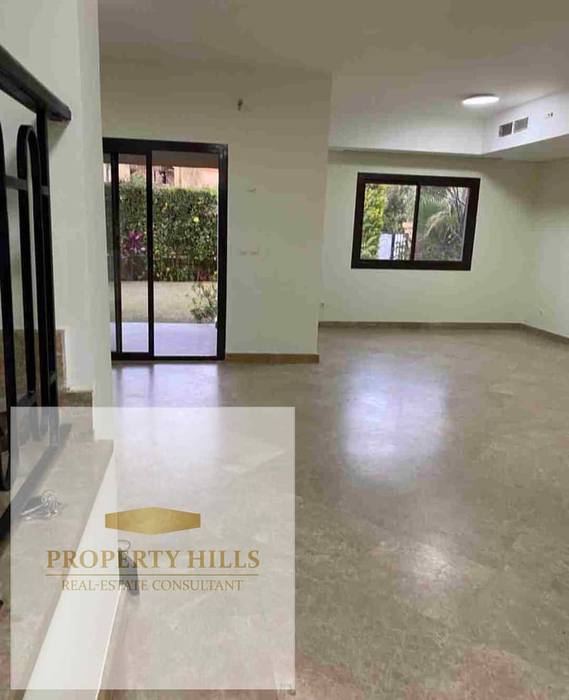 For urgent sale villa with private pool in elshrouk city - Ansicht 4