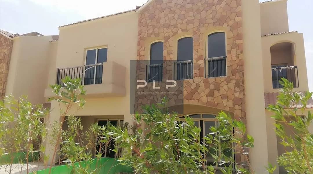 Lowest price resale townhouse, semi-finished and ready for immediate occupancy, for sale in Green Square Compound, Mostakbal City. - Όψη 2
