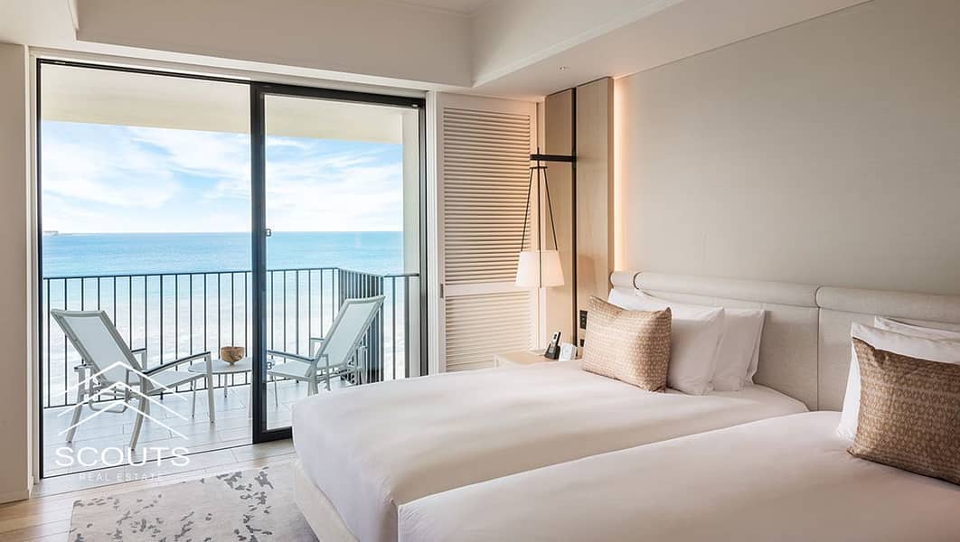 First-row chalet by the sea for sale, fully finished - ready for viewing with an open view of the sea and lagoons in Sodic, next to La Vista Bay East - Aanzicht 5